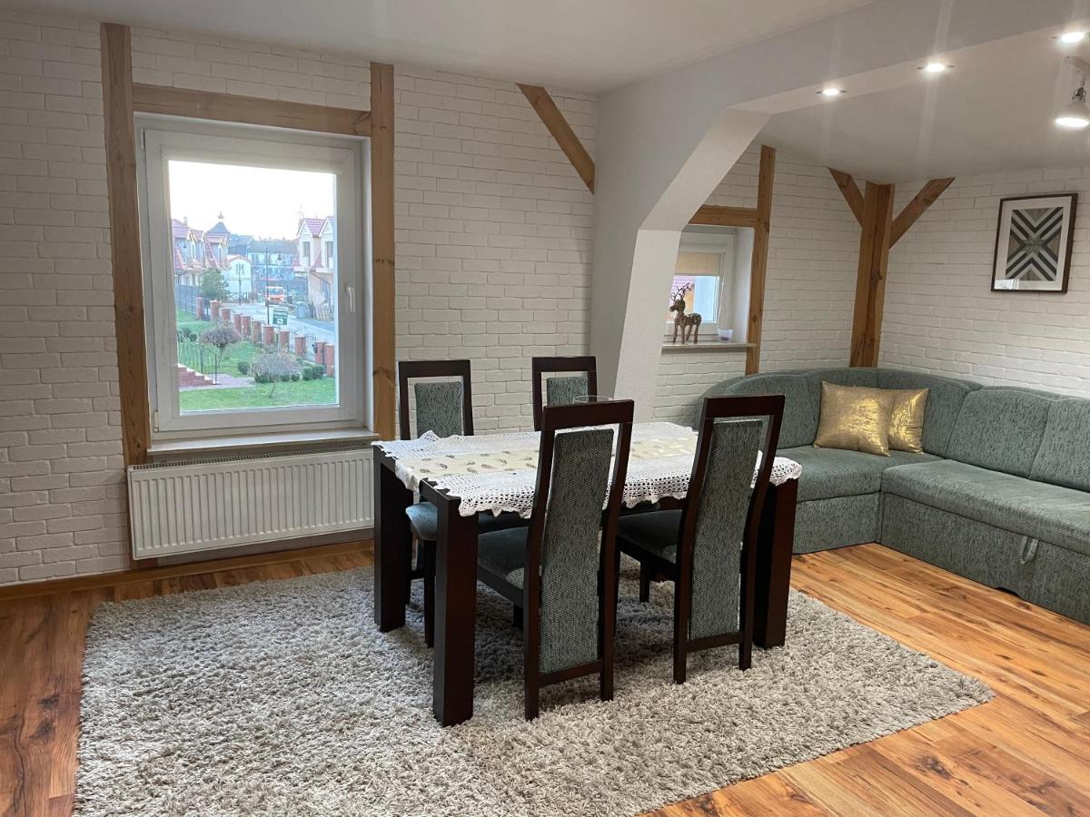 Apartament Przy Ulicy Zaruskiego Blisko Plazy Ustka Kültér fotó